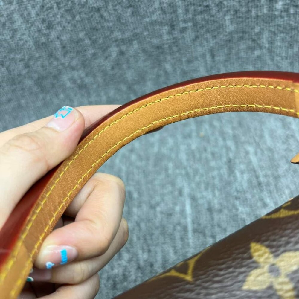 100% Authentic Louis Vuitton Monogram Cluny BB Satchel Bag - Picture 16 of 16